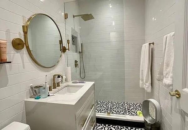 Studio, 1 bath, 650 sqft, $4,250, Unit 12F