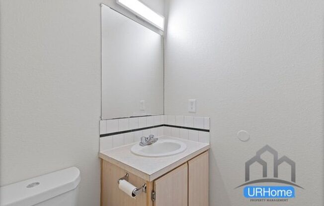 3 beds, 2 baths, 1,200 sqft, $1,750, Unit 8