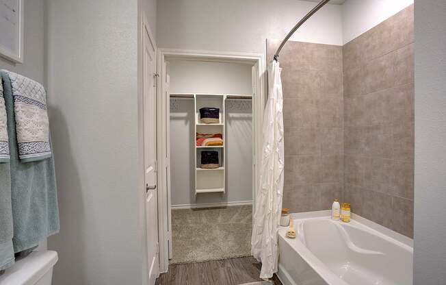 Large Soaking Tub In Bathroom at Edge and Stone, San Antonio, TX
