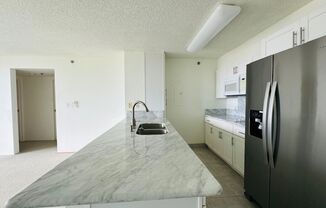 2 beds, 1.5 baths, $2,550, Unit # 2607