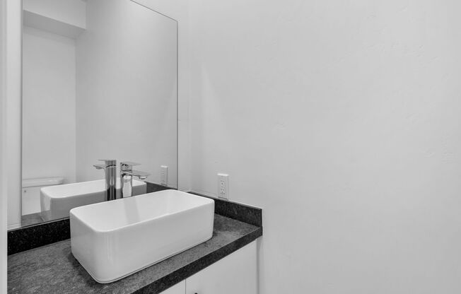 1 bed, 1.5 baths, 557 sqft, $2,495, Unit Unit 28