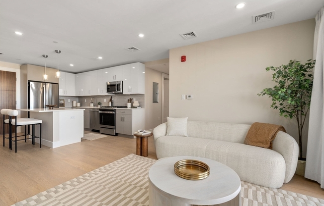 1 bed, 2 baths, 873 sqft, $3,800, Unit 603