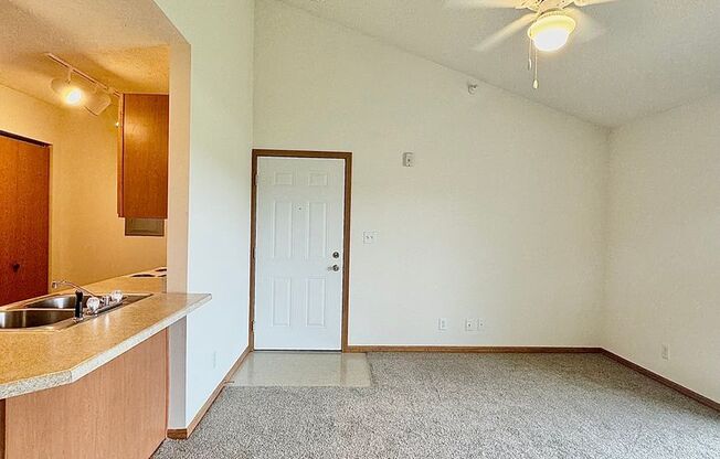 2 beds, 2 baths, 1,084 sqft, $1,300, Unit Apt 69