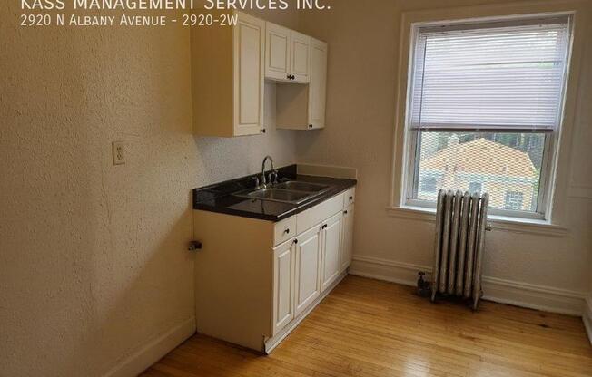 2920 N Albany Avenue