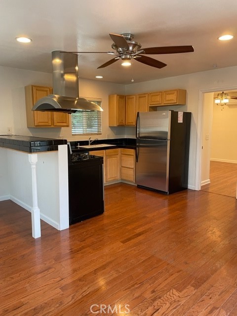 902 OSCEOLA ST