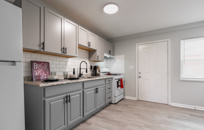 Carpenter Apartments