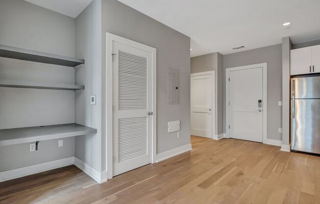 1 bed, 1 bath, 668 sqft, $1,790, Unit #212