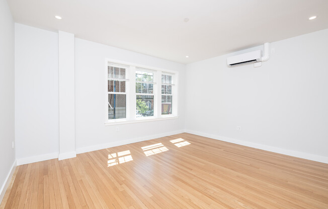 1 bed, 1 bath, 535 sqft, $3,250, Unit 2