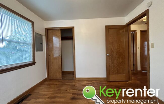 2 beds, 2 baths, $2,200