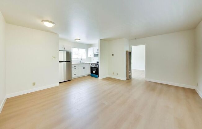 693 SAN BRUNO AVE