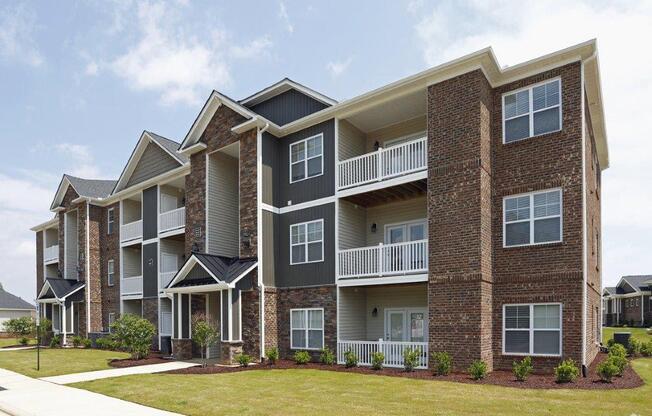 External Apartment View at Stallings Mill Apartments, Clayton, NC