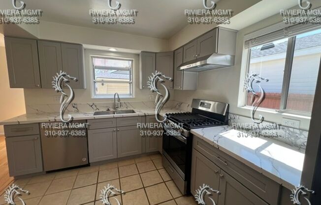 3 Bedroom House is Lomita