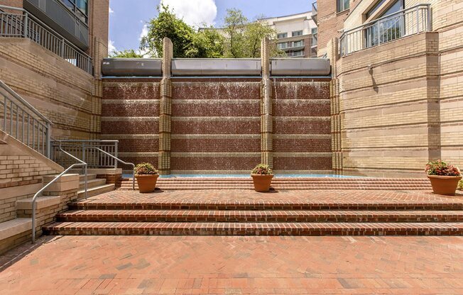 Courtyard water feature at The Metropolitan MD