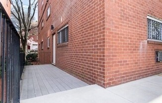 1 bed, 1 bath, $2,190, Unit 14