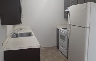 2 beds, 1 bath, 860 sqft, $1,595