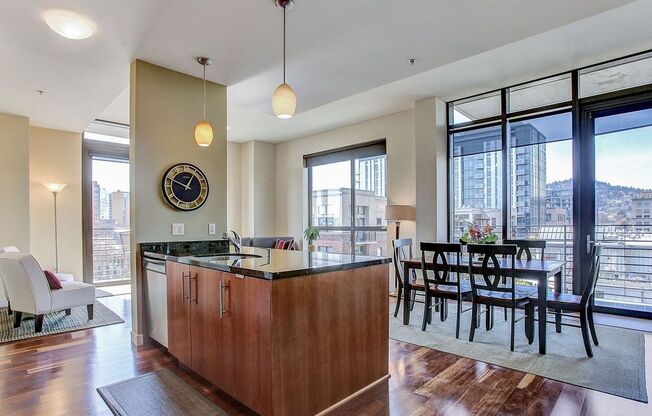 1 bed, 1.5 baths, $2,595