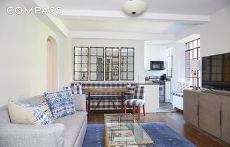 333 E 43 ST