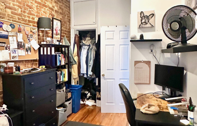 235 E 4 ST