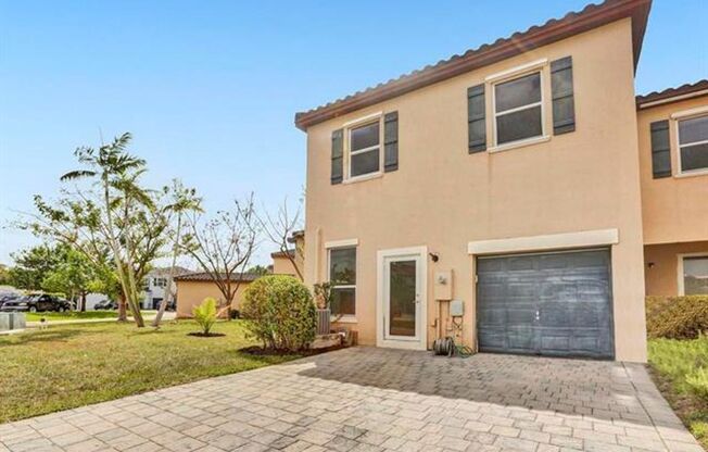 9081 SW 169th Court th 9081 MIAMI, FL 33196