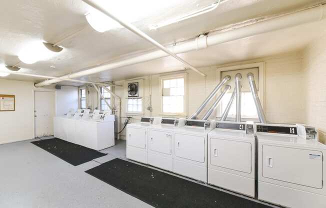 resident laundry room at 3101 Pennsylvania apartments in washington dc
