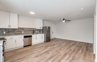 2 beds, 1 bath, 850 sqft, $1,425, Unit 115