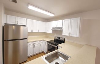 Plaza Royale Apartments