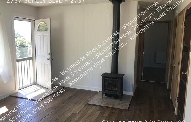 2737 SCHLEY BLVD