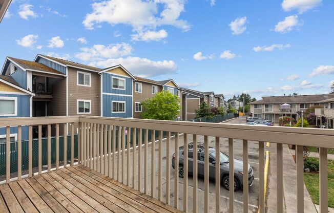 Pacific Manor Apartments