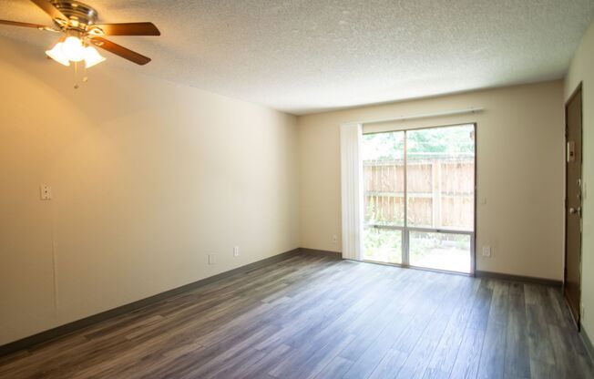 1-Bdr on Pill Hill: Private Patio & Close to OHSU!