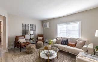 2 beds, 1 bath, $809, Unit 3712-08