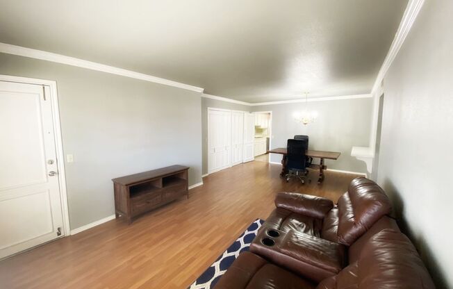 2 BD/1.5 BATH MOVE IN NOVEMBER MINUTES FROM MCNAY ART MUSEUM!