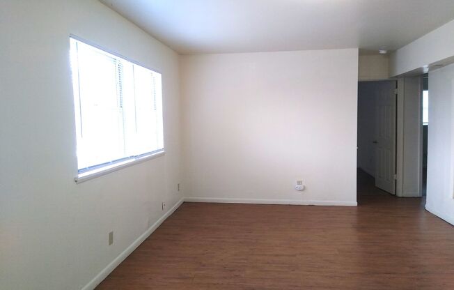 2 beds, 1 bath, 675 sqft, $650, Unit 440 Arter-Unit 13