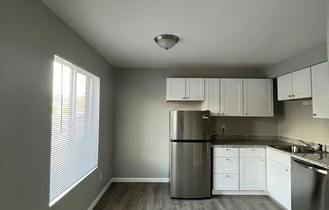 2 beds, 1 bath, 840 sqft, $1,350, Unit 685