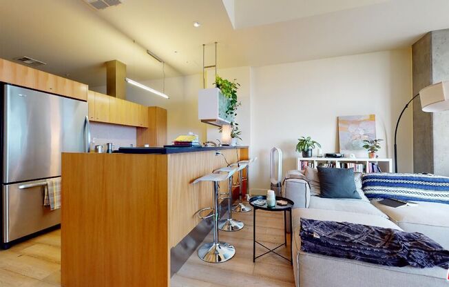 1 bed, 1 bath, 900 sqft, $3,200, Unit 1315