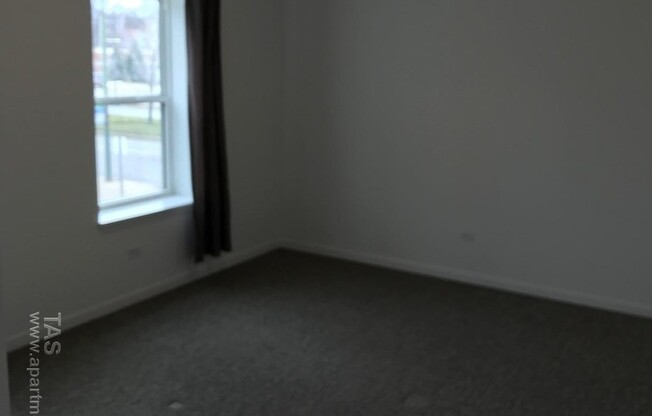 1 bed, 1 bath, $1,750, Unit 2D