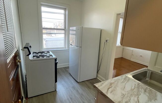 1 bed, 1 bath, 650 sqft, $950, Unit 1154 C-3