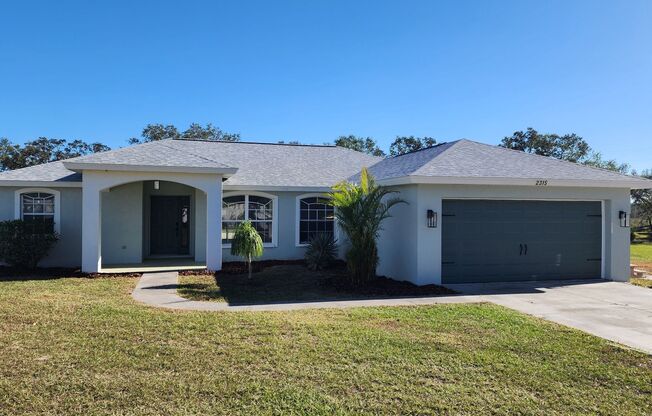 3/2 Home in Myakka with acreage