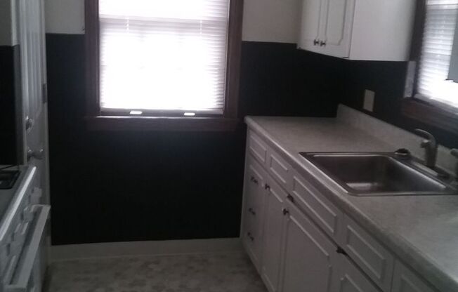 21 E Kansas City Duplex