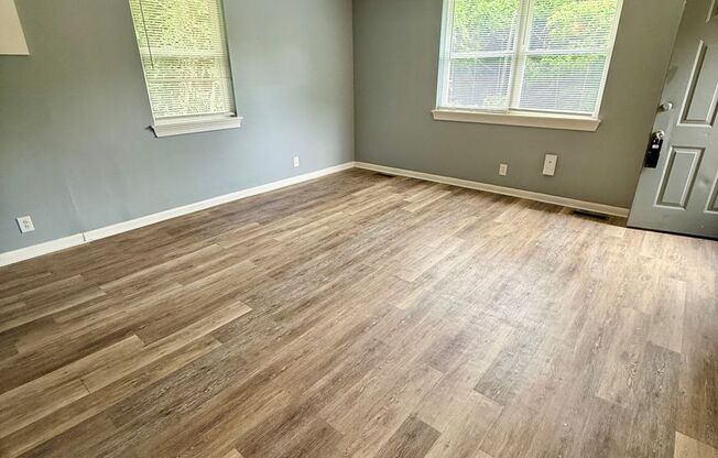 Cute Renovated Duplex in 37206 for $1500/Mo