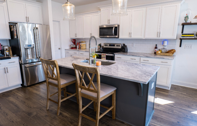9272 THOMASON TRL