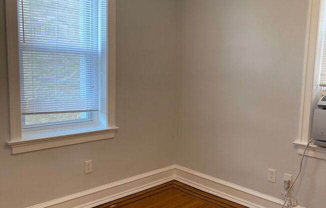 2 beds, 1 bath, 600 sqft, $1,395, Unit 3J