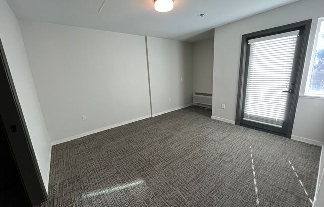 1 bed, 1 bath, 521 sqft, $1,449, Unit 13