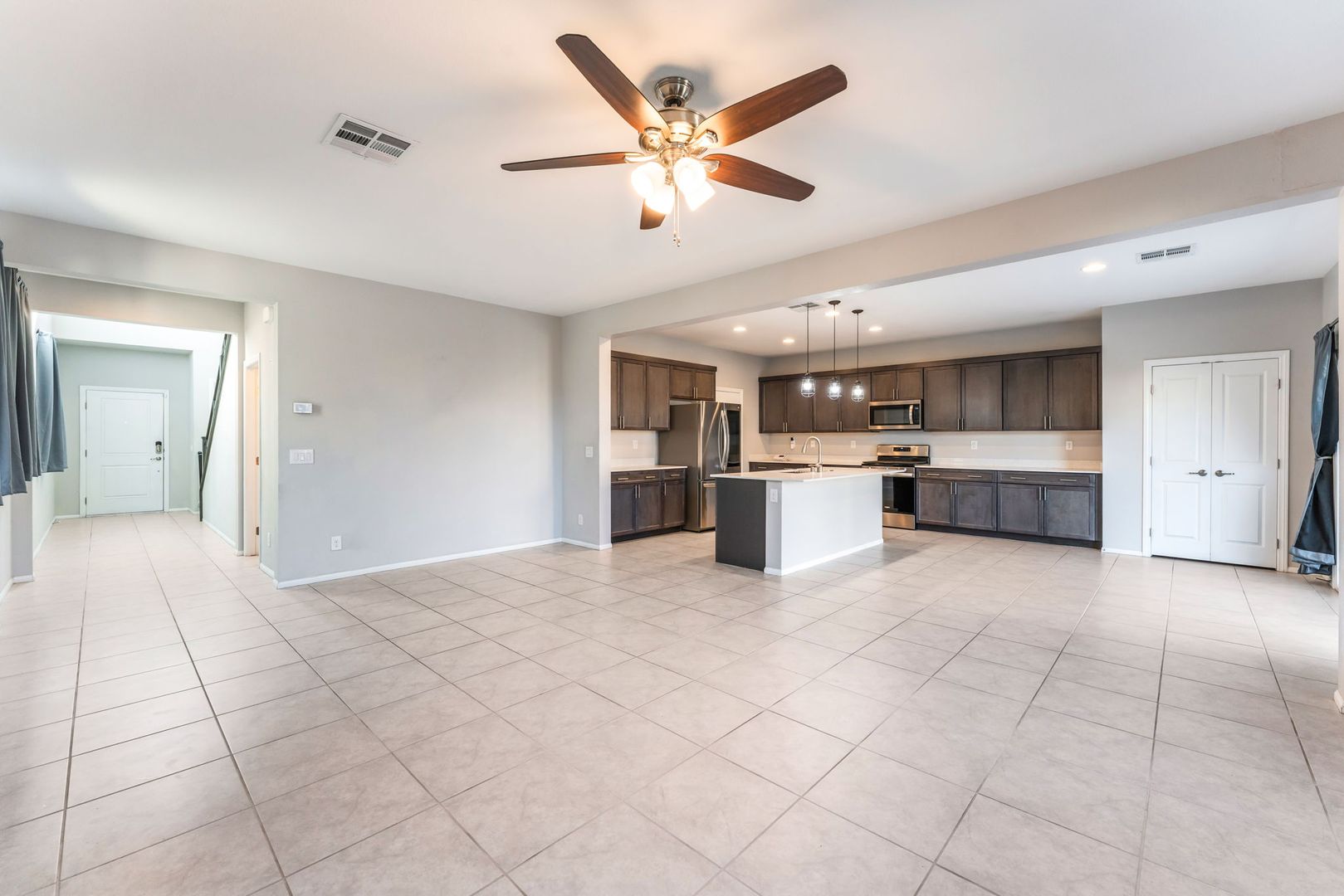 Gorgeous 2-story home featuring 3 spacious bed, 2.5 bath & a 2-car garage