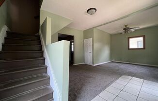 2 beds, 1 bath, $1,200