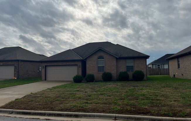 Beautiful 3-bedroom, 2-bath home in Republic with a 2-car garage.