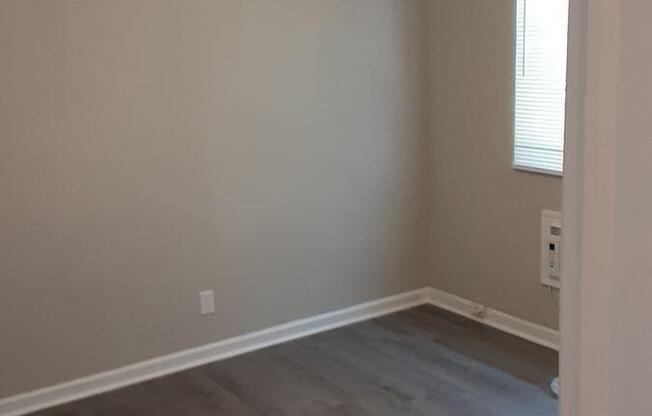 924 ARCO DR