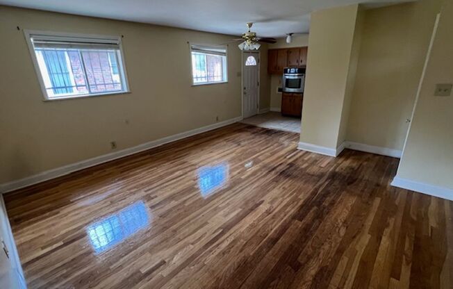 Two Bed One Bath in Volintine Evergreen