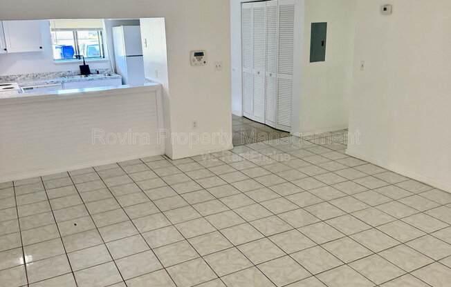 1549 TANGELO CIR