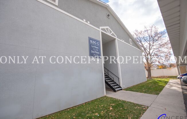 2 beds, 1 bath, 810 sqft, $1,249, Unit 106