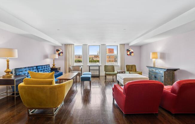 257 W 117 ST